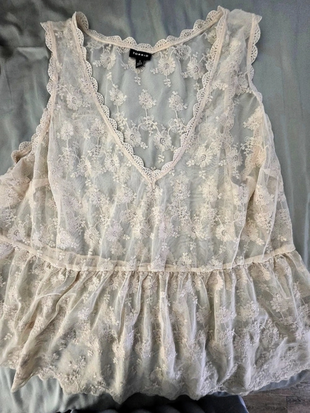 Torrid Floral Lace Tank Top in Off White Size 1X New